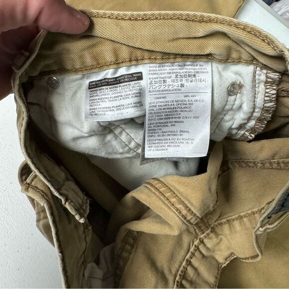 Levi's style 514 Size 38x30 Tan pants men’s 38 waist 30 length - Picture 4 of 5